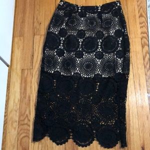 Dances & Marvel women’s size medium crochet overlay skirt